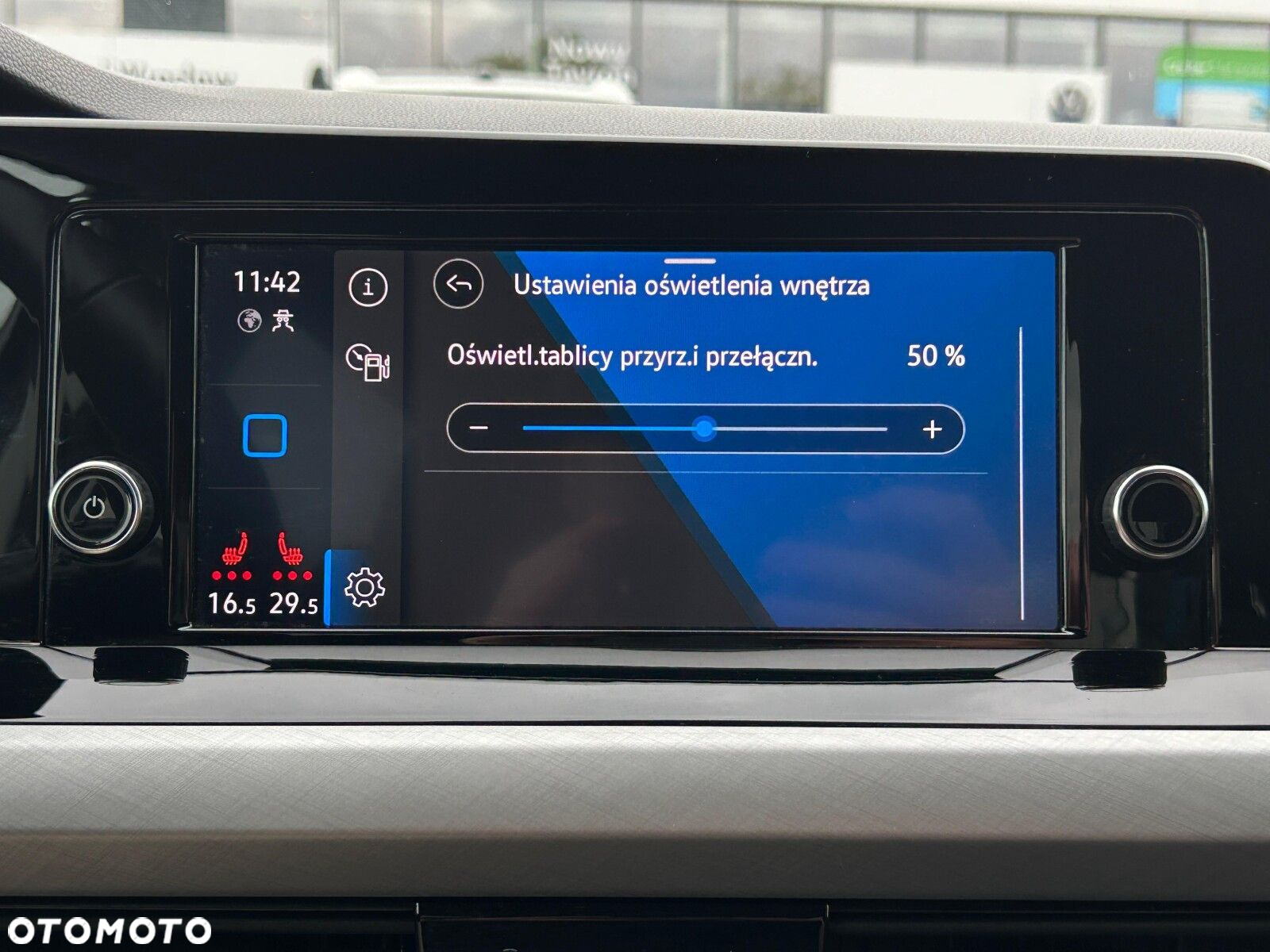 Volkswagen Golf VIII 1.5 TSI EVO Life - 30