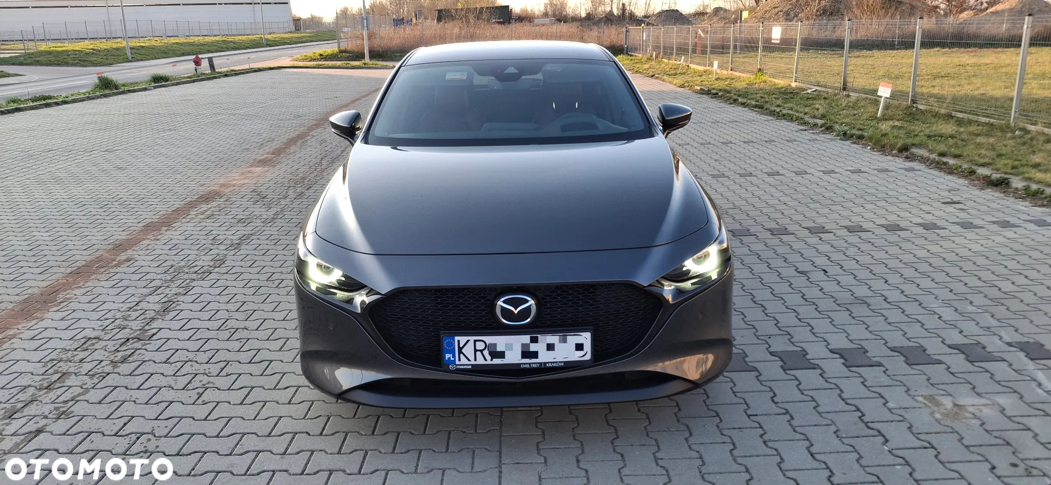 Mazda 3 SKYACTIV-X 2.0 M-Hybrid - 11