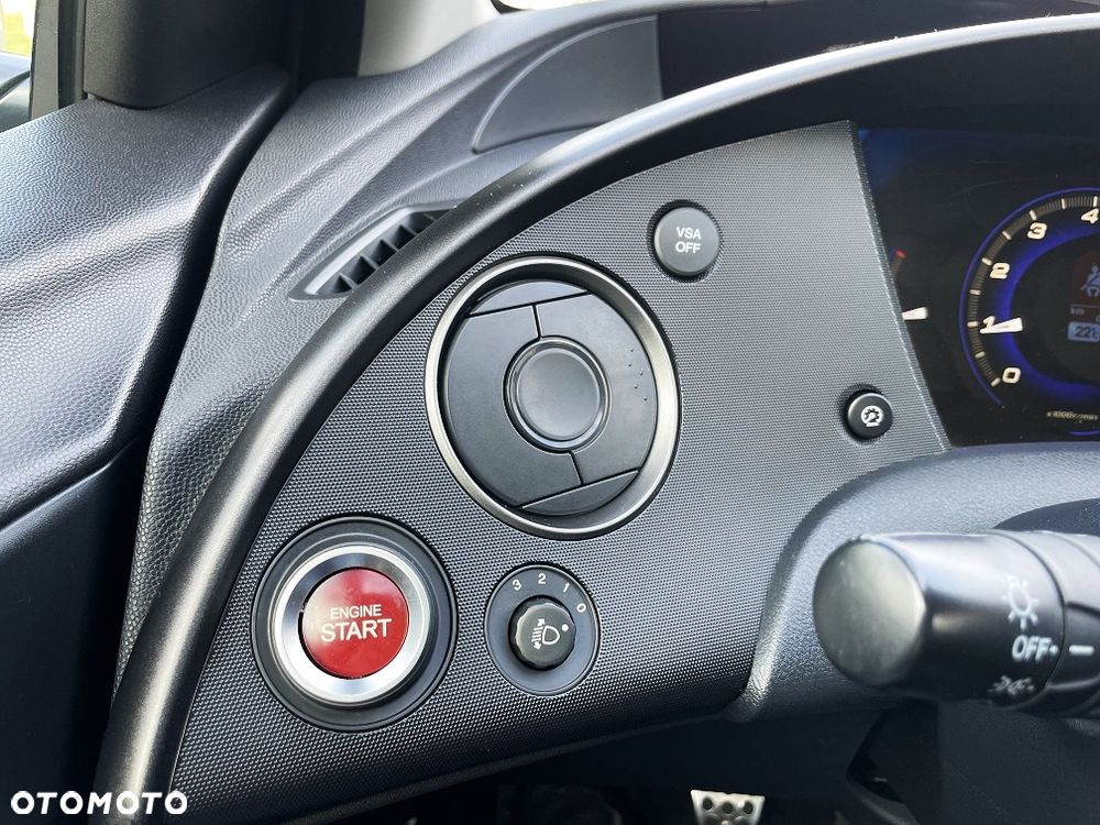 Honda Civic 1.4 i-VTEC Type S - 28