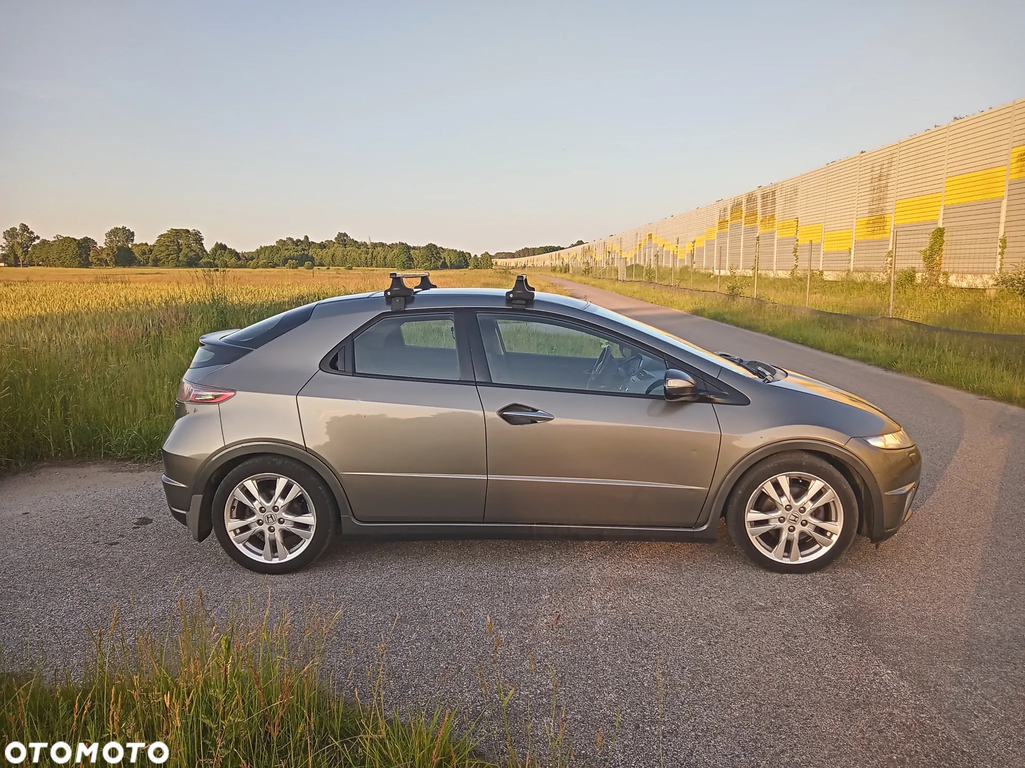 Honda Civic 2.2i-CTDi Executive NAVI - 3
