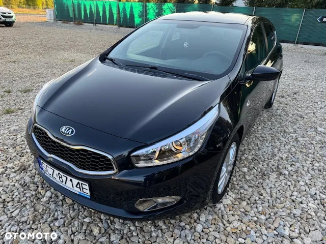 Kia Ceed - 25