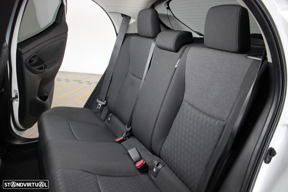 Toyota Yaris 1.5 HDF Exclusive - 16