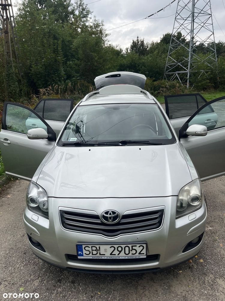 Toyota Avensis 2.2 D-4D Prestige - 12