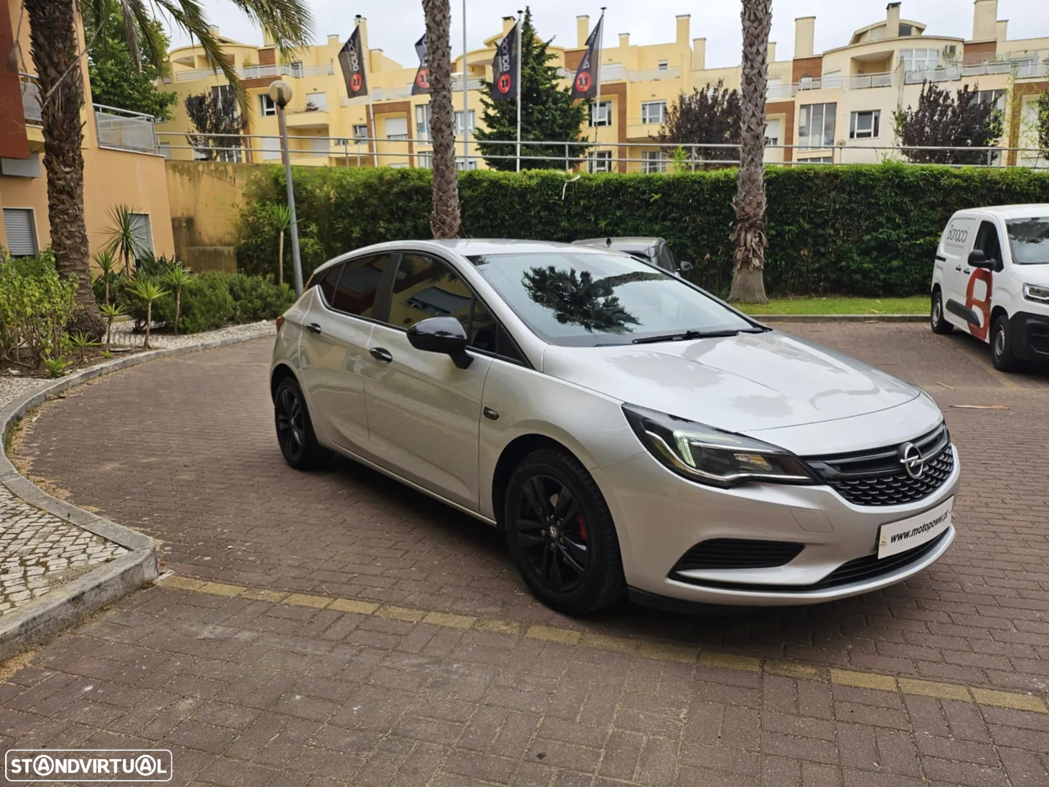 Opel Astra 1.6 CDTI Dynamic Sport S/S - 5