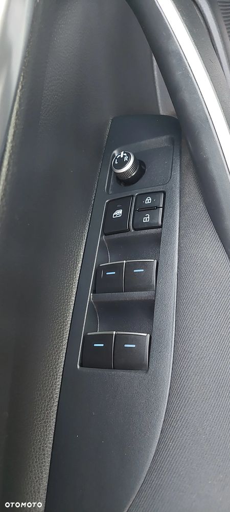 Toyota Corolla 1.6 Comfort MS - 16