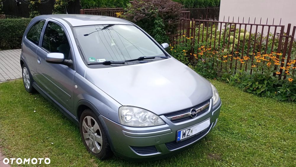 Opel Corsa 1.2 16V Cosmo - 3