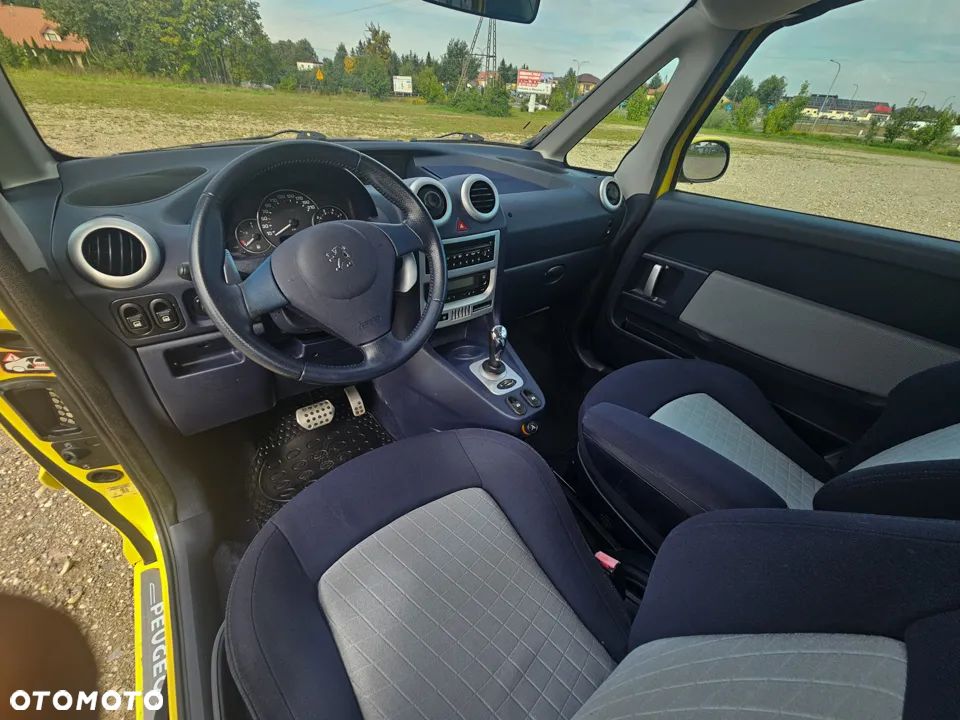 Peugeot 1007 1.4 Trendy 2-Tronic - 20