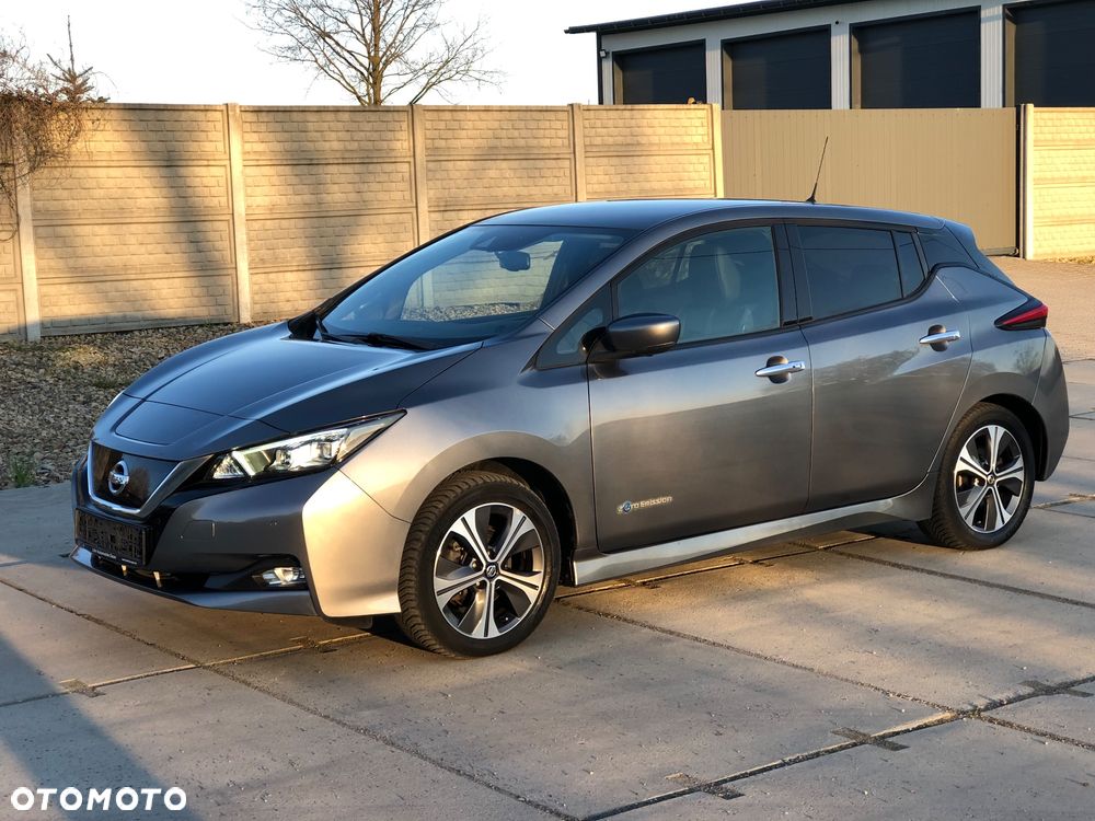 Nissan Leaf 40 kWh Tekna - 3