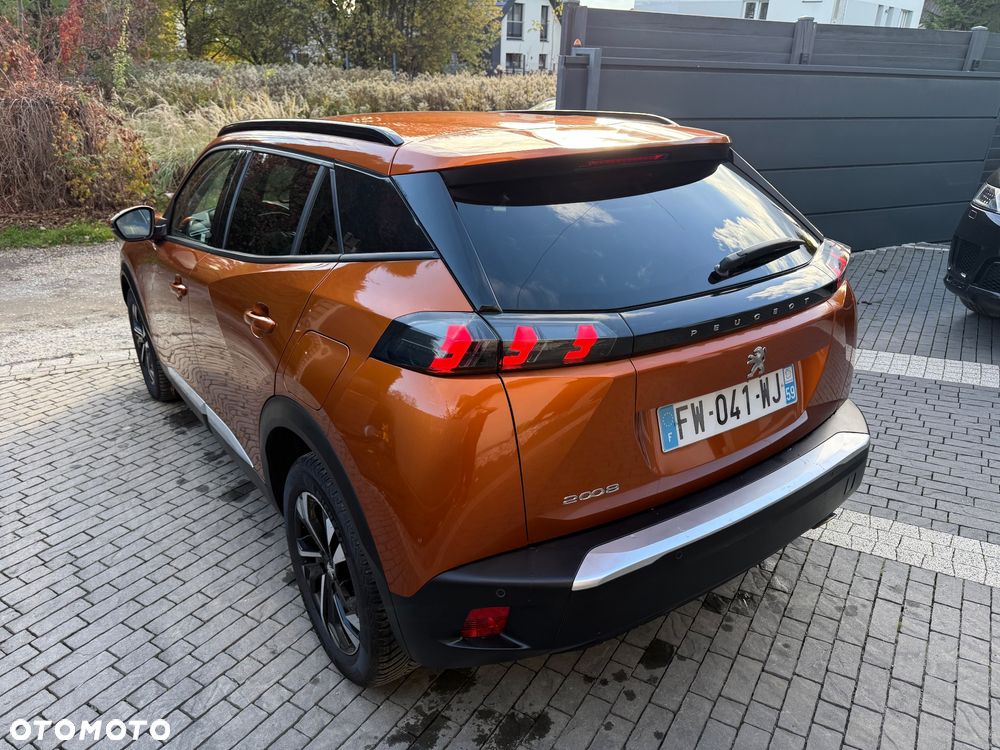 Peugeot 2008 - 6