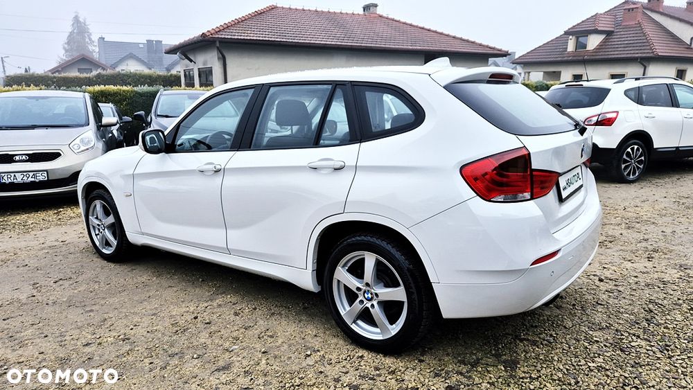 BMW X1 sDrive18i xLine - 21