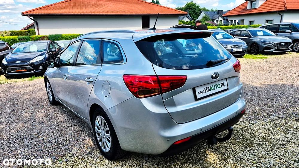 Kia Ceed 1.6 GDI XL - 17