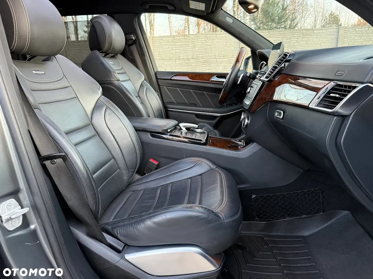 Mercedes-Benz GLS AMG 63 4-Matic - 28