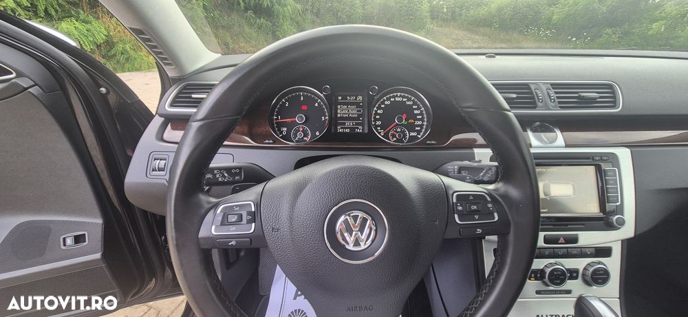 Volkswagen Passat Alltrack - 13
