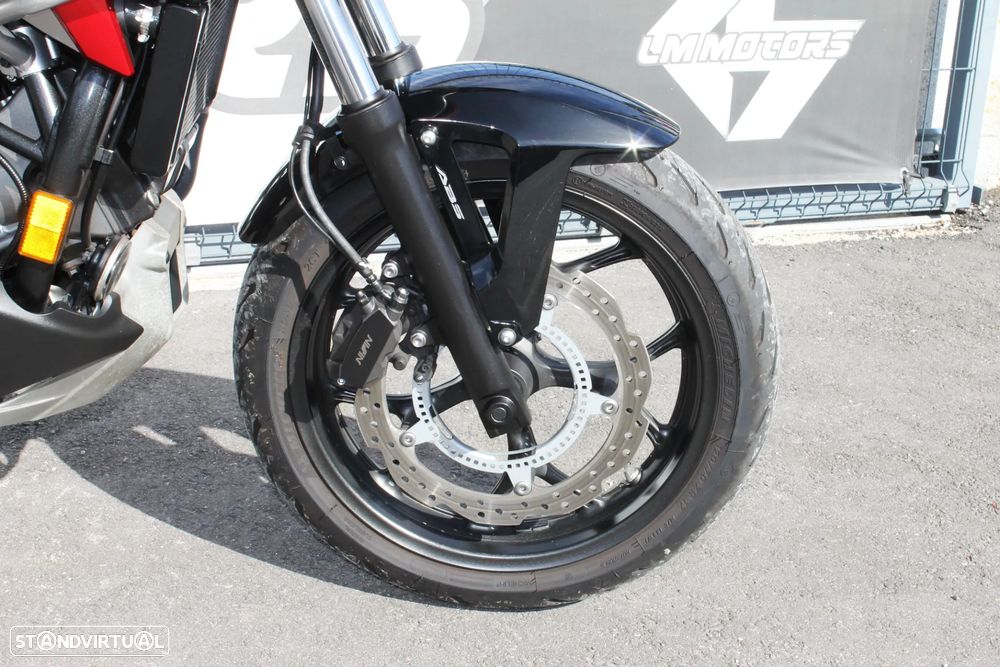 Honda NC750X DCT - 10