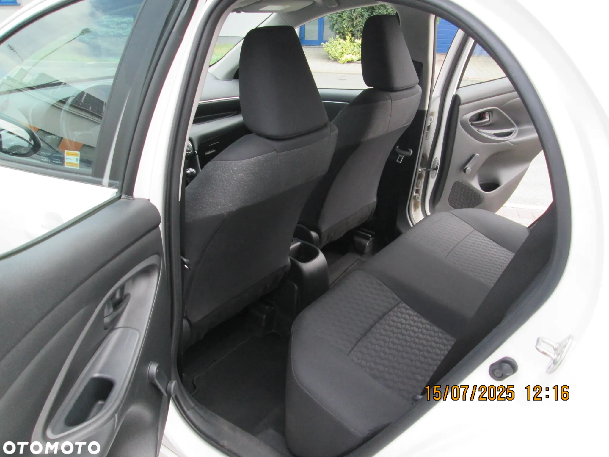 Toyota Yaris 1.5 Comfort - 15