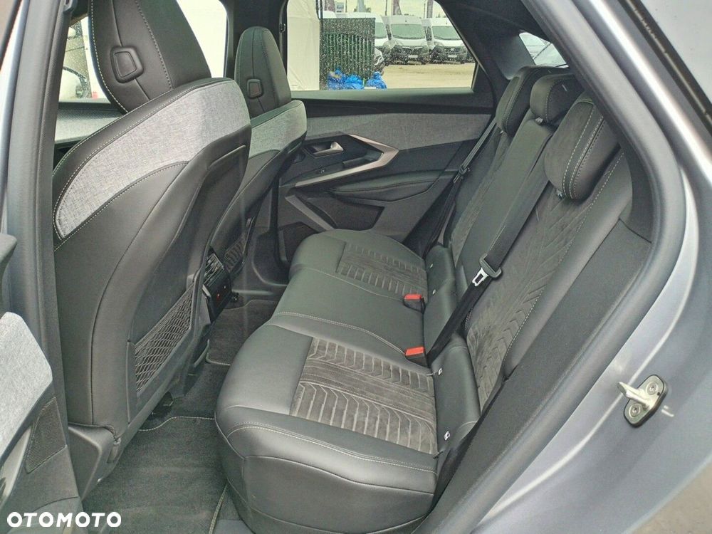 Peugeot 3008 - 11