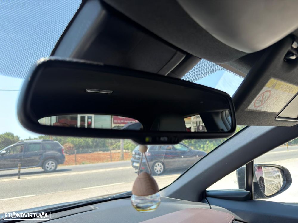 Toyota C-HR 1.8 Hybrid Exclusive - 31