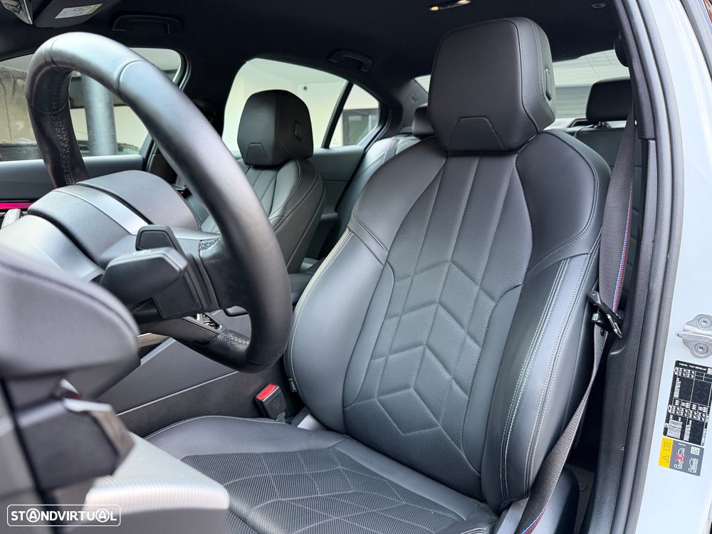 BMW i5 eDrive40 Pack Desportivo M Pro - 21