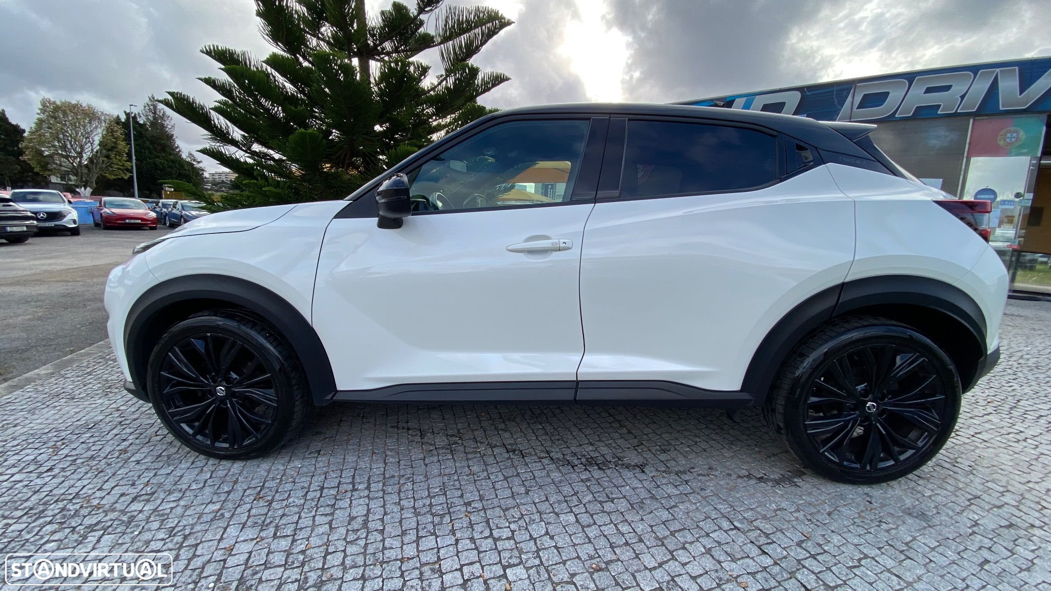 Nissan Juke 1.0 DIG-T Enigma DCT - 12