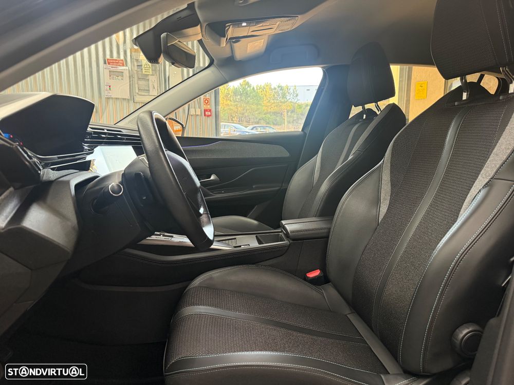 Peugeot 308 1.6 Hybrid Allure Pack e-EAT8 - 19