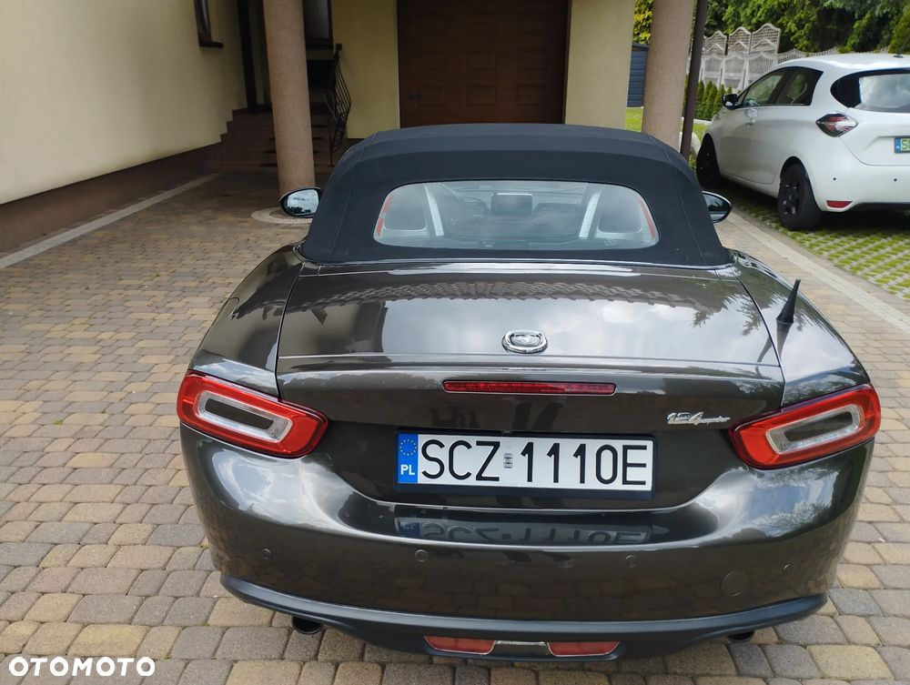 Fiat 124 Spider 1.4 MultiAir Turbo - 30