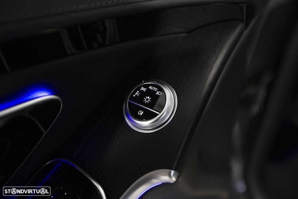 Mercedes-Benz S 580 e - 49