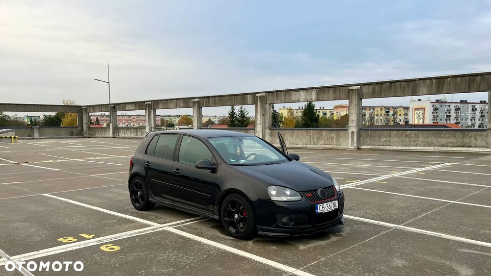 Volkswagen Golf 2.0 GTI - 1