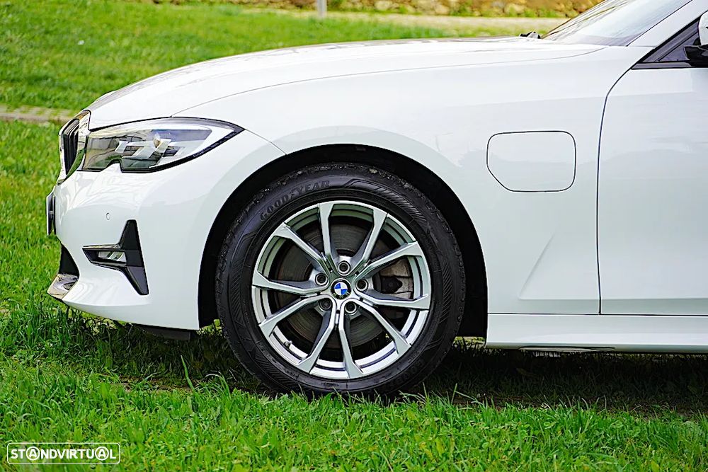 BMW 320 e Line Sport Auto - 5