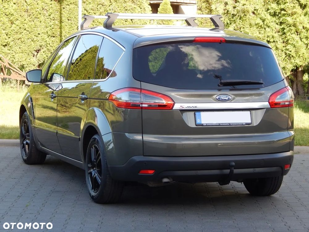 Ford S-Max 2.0 TDCi DPF Champions Edition - 3