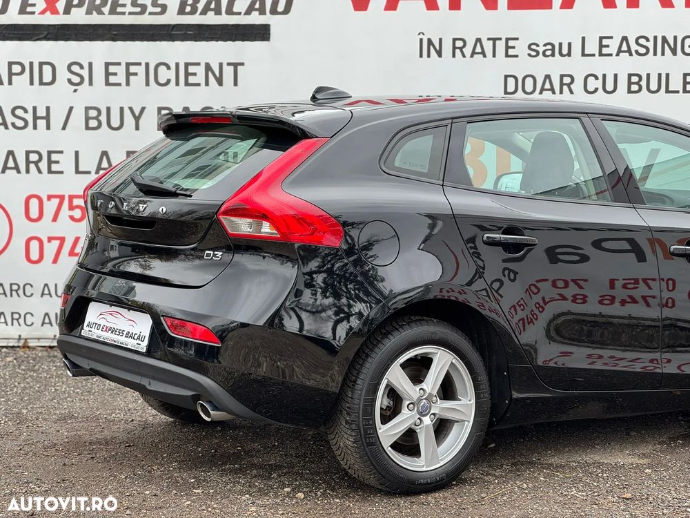 Volvo V40 D3 - 19