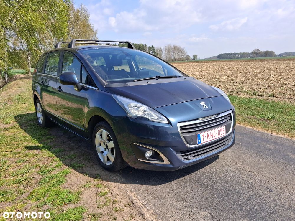 Peugeot 5008 HDI 115 Access - 1