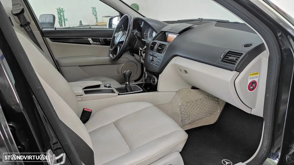 Mercedes-Benz C 220 - 7