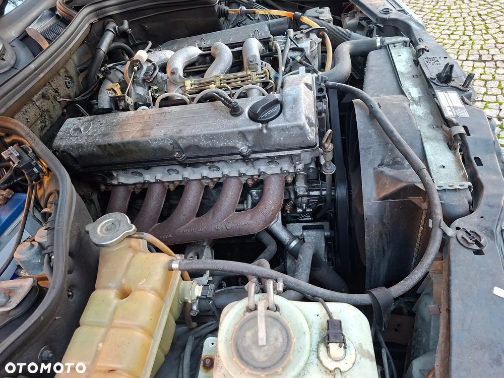 Mercedes-Benz W124 (1984-1993) 1989