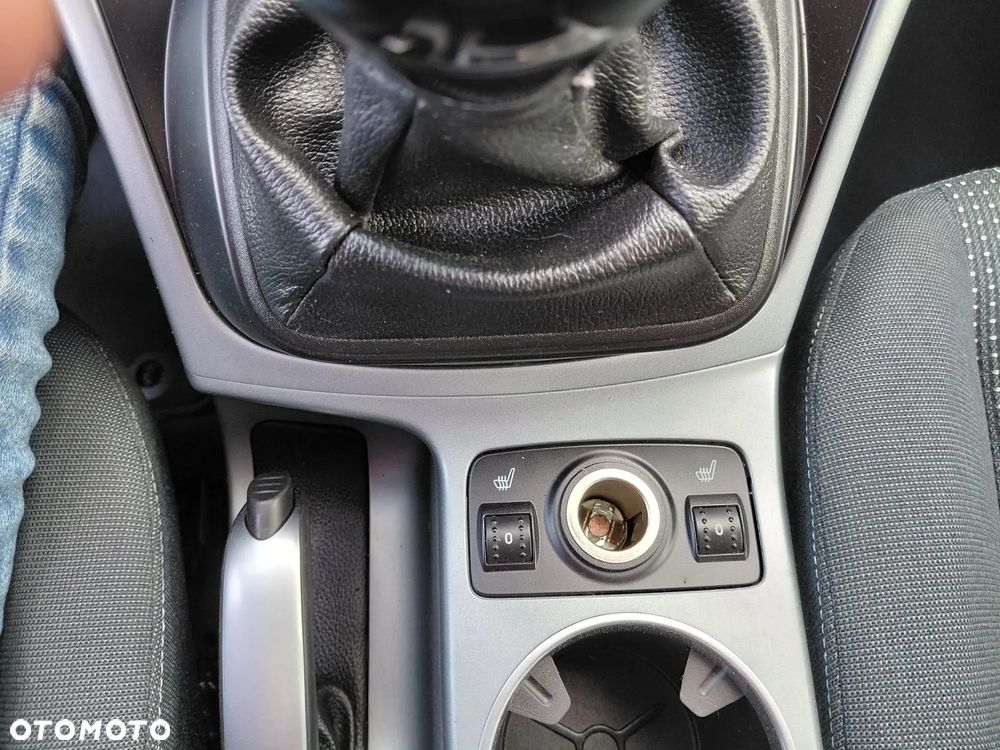 Ford C-MAX 1.6 Ti-VCT Titanium - 16