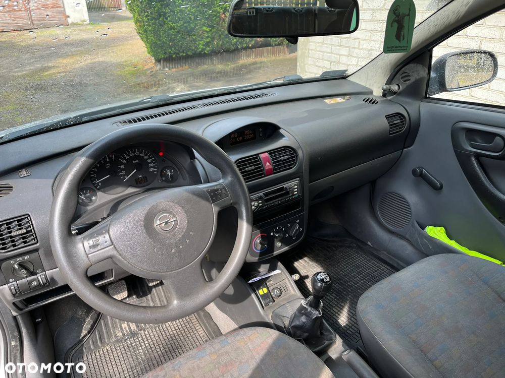 Opel Corsa 1.2 16V Base / Start - 13