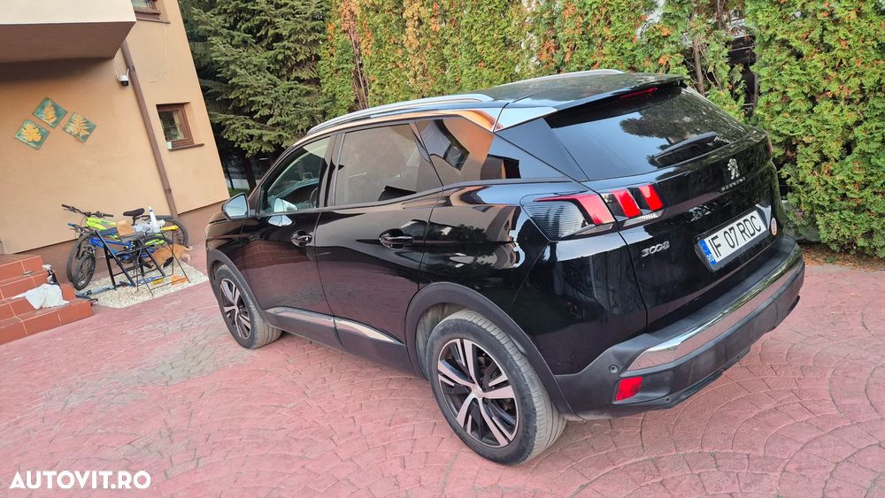 Peugeot 3008 1.6 BlueHDI S&S EAT6 Allure - 4