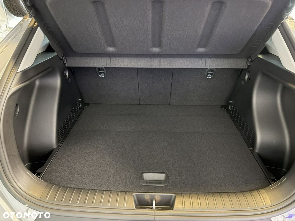 Hyundai Kona - 23