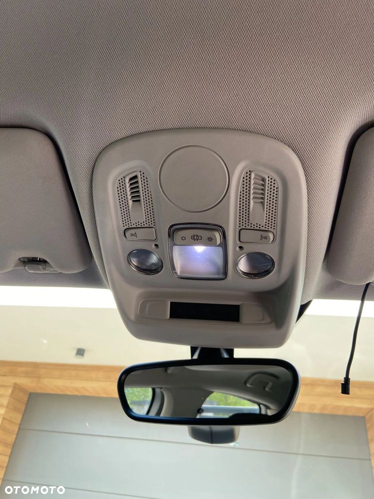 Citroën C4 HDi 90 Attraction - 17