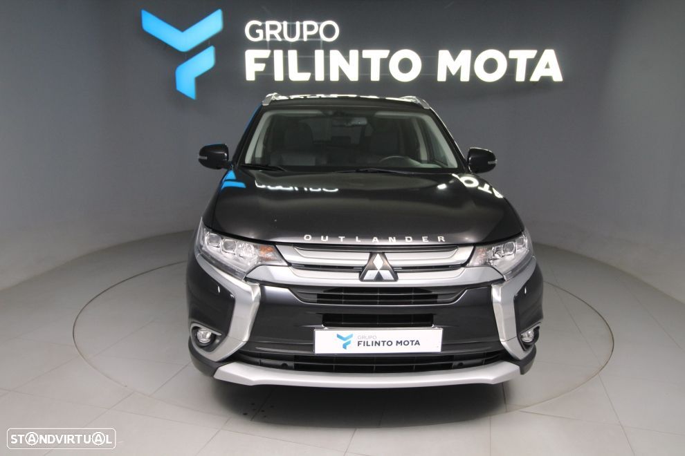 Mitsubishi Outlander 2.2 DI-D Intense+ - 1