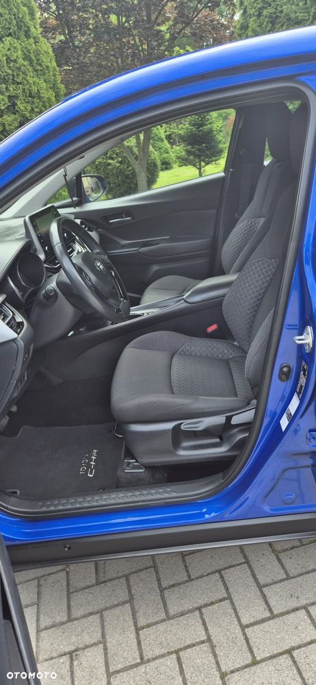 Toyota C-HR - 26