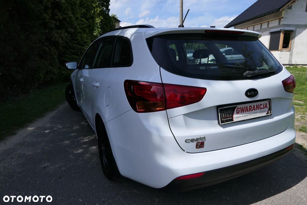 Kia Ceed 1.4 Business Line - 9