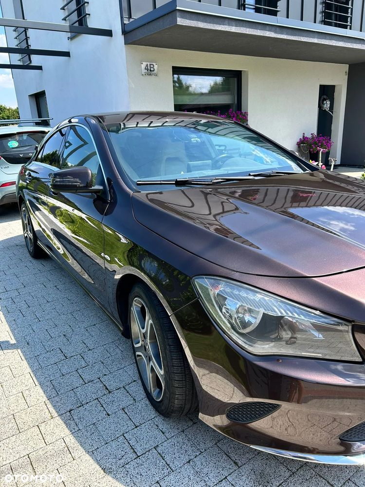 Mercedes-Benz CLA 250 7G-DCT - 10