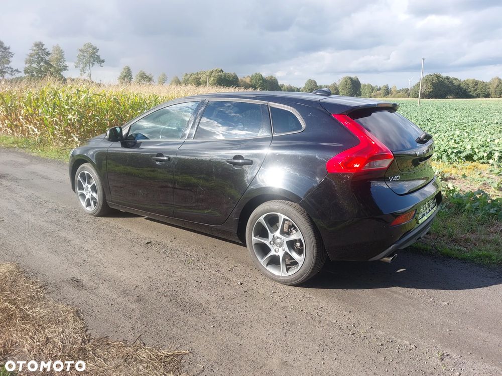 Volvo V40 - 19