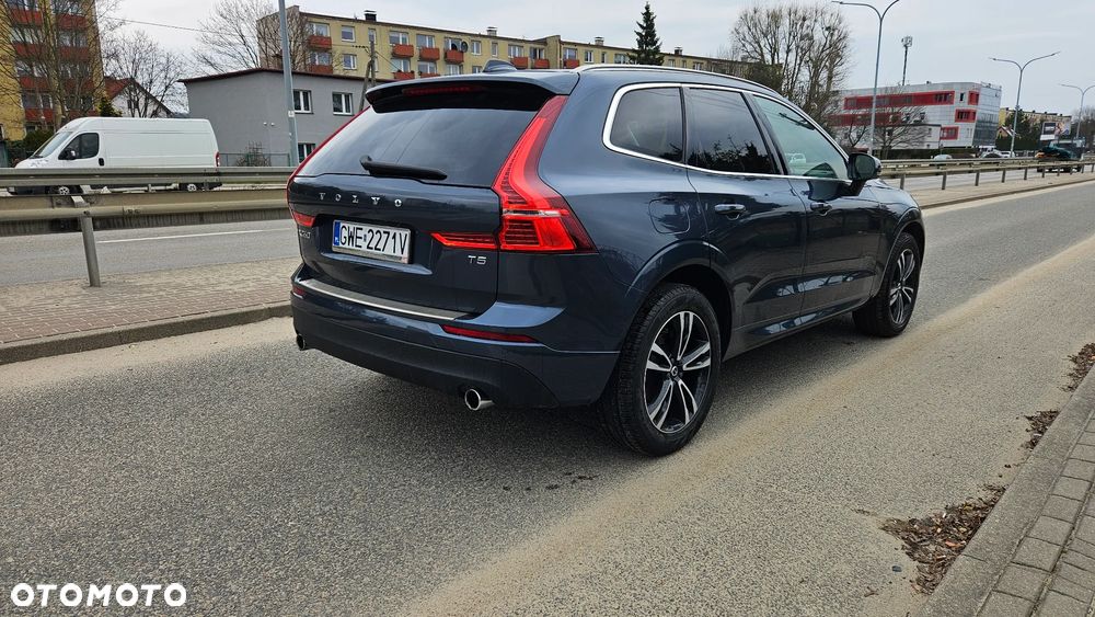 Volvo XC 60 T5 Geartronic Momentum Pro - 6