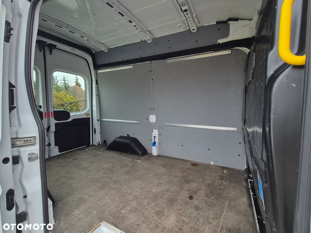 Ford TRANSIT L2 H3 - 24