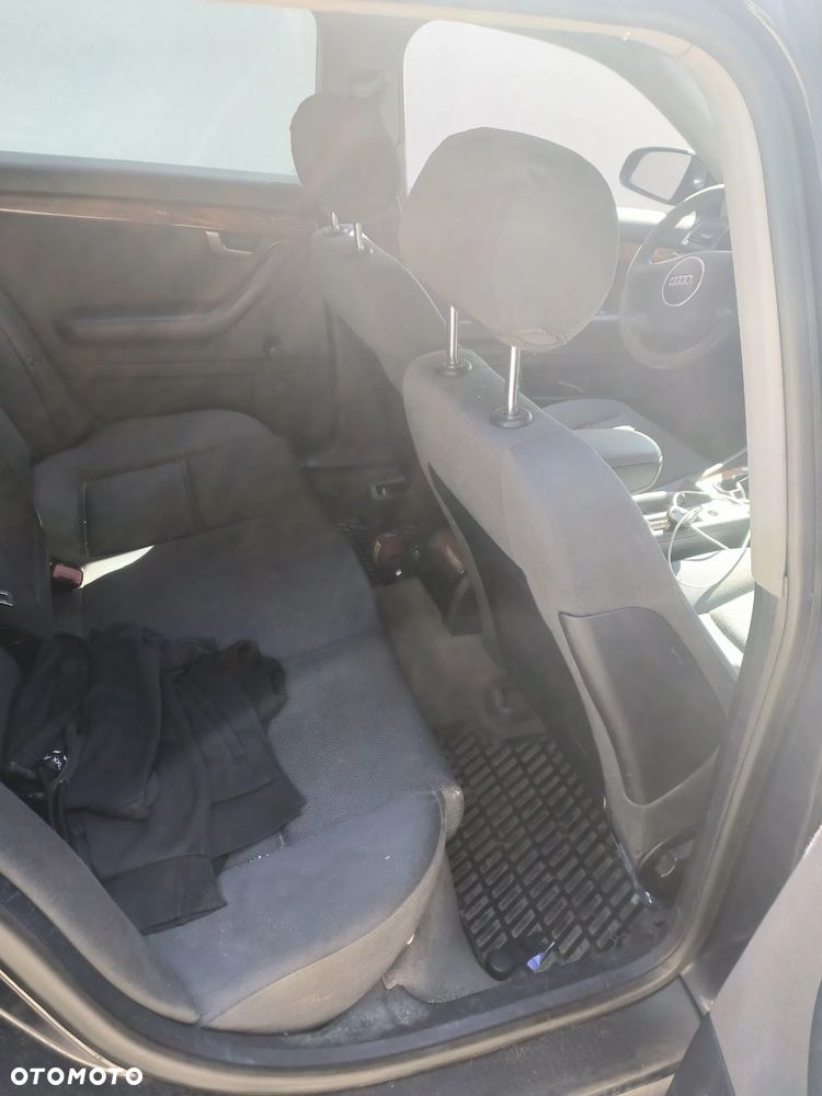 Audi A4 Avant 1.9 TDI - 10
