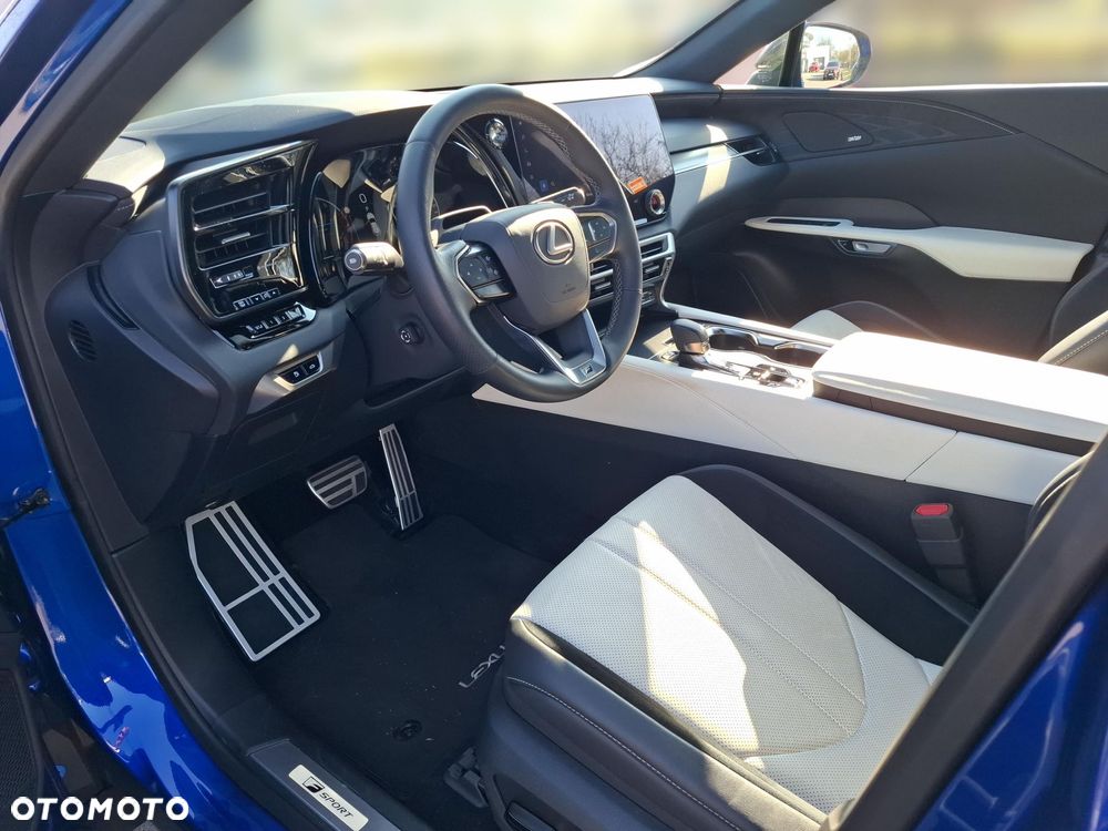 Lexus RX - 9