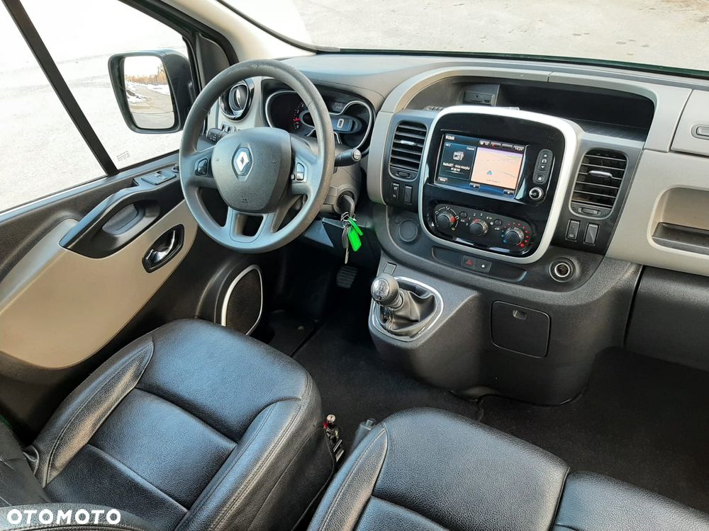 Renault TRAFIC - 12
