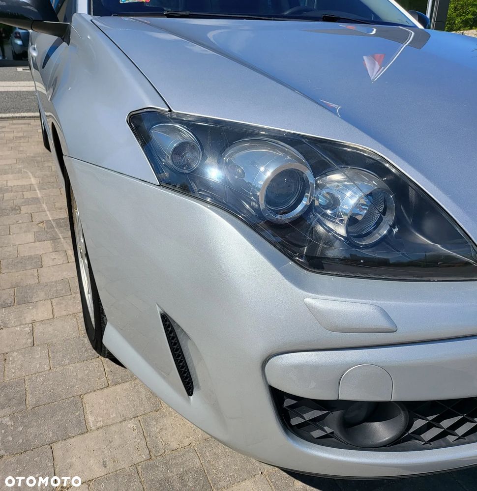Renault Laguna 2.0 dCi FAP Initiale - 9