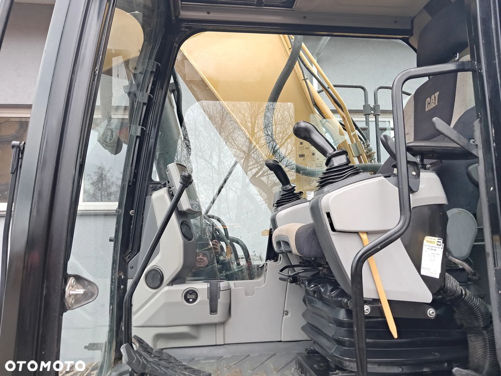 Caterpillar 329EL - 7